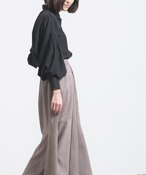 rps（アールピーエス）の「スパンブロードボリュームタック袖ブラウス（シャツ/ブラウス・レディース・ブラック/オフホワイト/ラベンダー/ダークグリーン・M/フリー）」の17枚目の写真