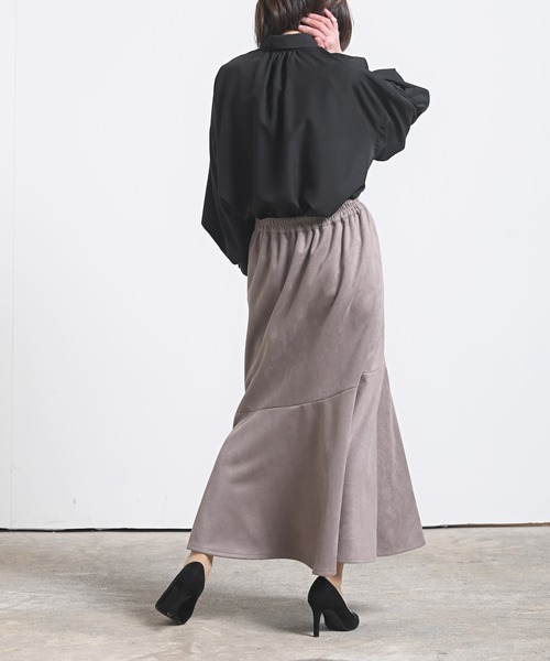 rps（アールピーエス）の「スパンブロードボリュームタック袖ブラウス（シャツ/ブラウス・レディース・ブラック/オフホワイト/ラベンダー/ダークグリーン・M/フリー）」の18枚目の写真