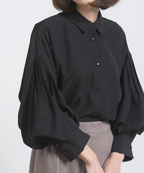 rps（アールピーエス）の「スパンブロードボリュームタック袖ブラウス（シャツ/ブラウス・レディース・ブラック/オフホワイト/ラベンダー/ダークグリーン・M/フリー）」の20枚目の写真