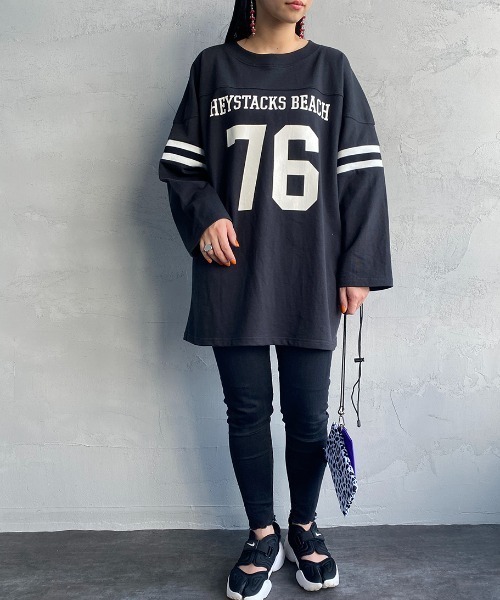 JEANS FACTORY Clothes（ジーンズファクトリークローズ）の「[Jeans Factory Clothes/ジーンズファクトリークローズ] ヘビーウェイト ビッグシルエットフットボールTシャツ（Tシャツ/カットソー・レディース・ホワイト/レッド/ネイビー/ブラック・M/L）」の6枚目の写真