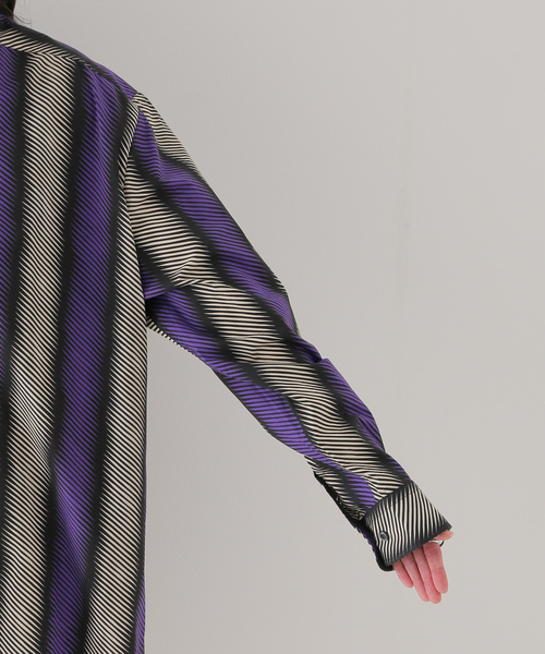 JOURNAL STANDARD relume SELECT(ジャーナルスタンダードレリュームセレクト)の「【WAXMAN BROTHERS/ワックスマンブラザーズ】Korean Over Shirt:シャツ(シャツ/ブラウス・レディース・パープル/グリーン・MEDIUM)」の14枚目の写真
