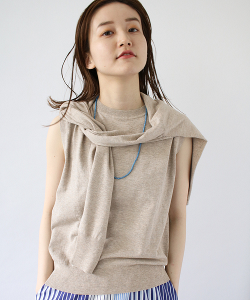 IENA（イエナ）の「コットン麻ノースリーブプルオーバー（ニット/セーター・レディース・グレー/パープル/ホワイト/イエロー/ベージュ・FREE）」の14枚目の写真