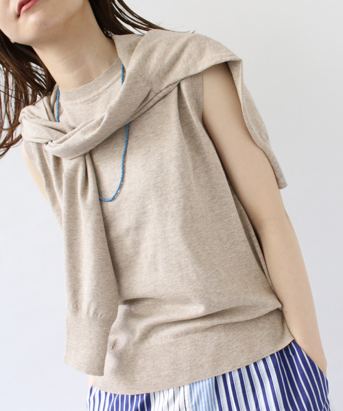 IENA（イエナ）の「コットン麻ノースリーブプルオーバー（ニット/セーター・レディース・グレー/パープル/ホワイト/イエロー/ベージュ・FREE）」の15枚目の写真