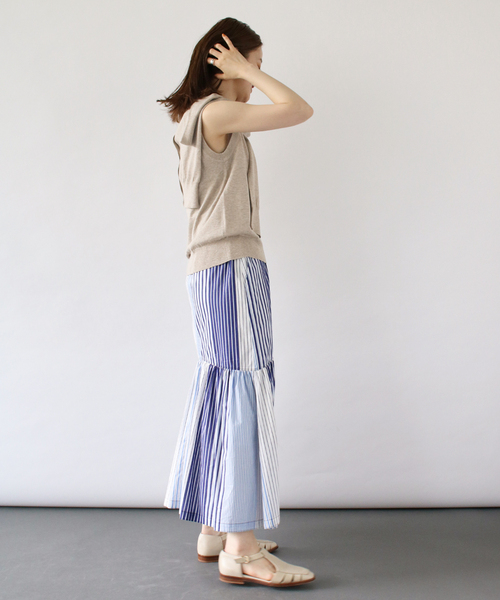 IENA（イエナ）の「コットン麻ノースリーブプルオーバー（ニット/セーター・レディース・グレー/パープル/ホワイト/イエロー/ベージュ・FREE）」の17枚目の写真