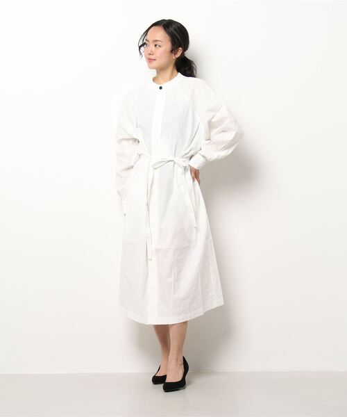 MOUSSY(マウジー)の「SURGICAL SHIRT ドレス(シャツワンピース・レディース・カーキ/オフホワイト/ライトブルー・FREE)」の22枚目の写真