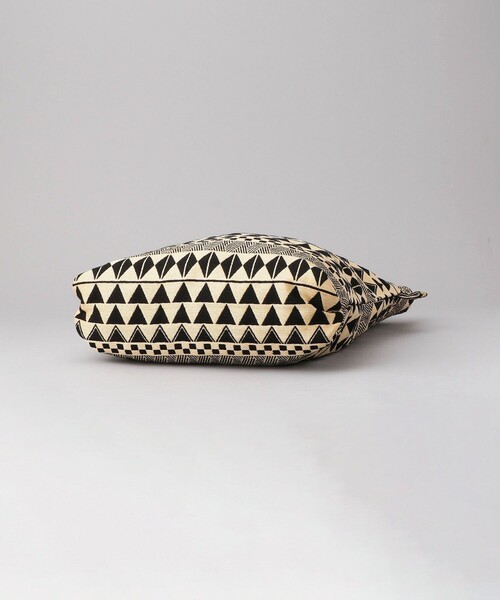 FREAK'S STORE（フリークスストア）の「【WEB限定】Bindu/ビンドゥー　キカ柄ジャガードTOTE BAG（ショルダーバッグ・レディース・ブラック/ナチュラル・ONE SIZE）」の9枚目の写真