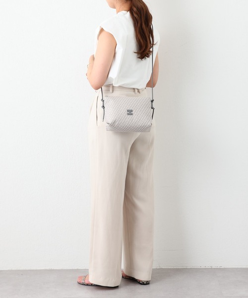IACUCCI（イアクッチ）の「モノグランマ SD JACQUARD/RUGA