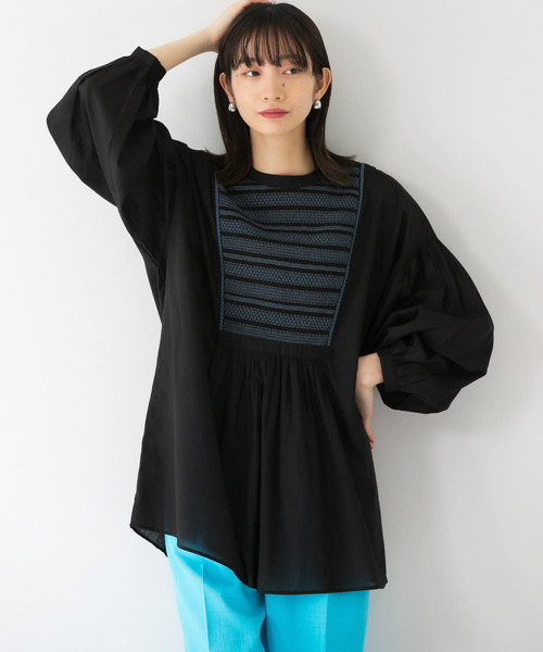 KBF（ケイビーエフ）の「スモッキングギャザーブラウス（シャツ/ブラウス・レディース・ブラック/オフホワイト/アイボリー・ONE）」の18枚目の写真