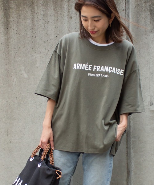 ALL ORDINARIES（オールオーディナリーズ）の「ARMEE FRANCAISEオーバーTシャツ（Tシャツ/カットソー・レディース・ホワイト/ブラック/ストーン/アーミー・XS/M）」の4枚目の写真