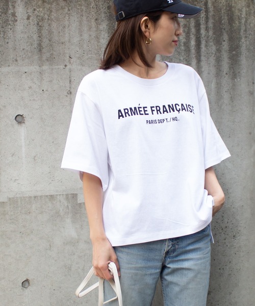 ALL ORDINARIES（オールオーディナリーズ）の「ARMEE FRANCAISEオーバーTシャツ（Tシャツ/カットソー・レディース・ホワイト/ブラック/ストーン/アーミー・XS/M）」の2枚目の写真