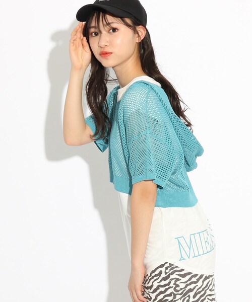 ENVYM(アンビー)の「【ENVYM/アンビーコラボ】メッシュレイヤードフードトップス+Tシャツ セット(その他トップス・キッズ・ライトブルー/ライトグリーン・15 /14/16)」の2枚目の写真