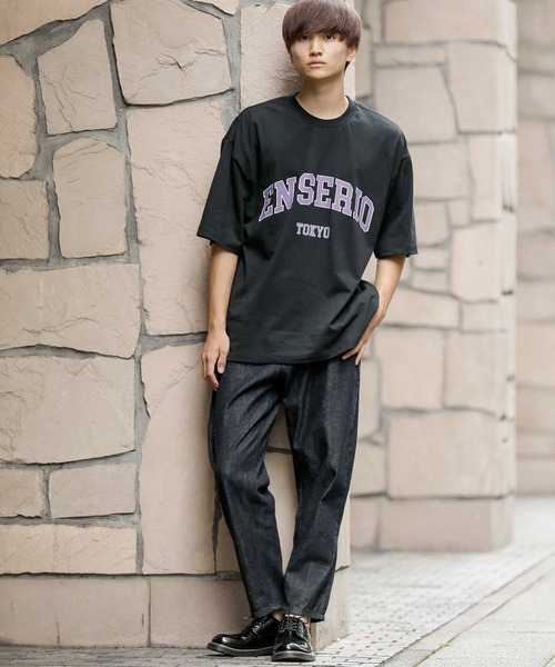 En serio TOKYO(エンソリオトーキョー)の「アーチロゴ ビッグシルエット TEE(Tシャツ/カットソー・メンズ・ホワイト/ブラック/グリーン・LL/M/L)」の7枚目の写真