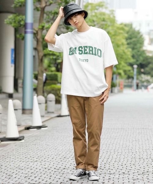 En serio TOKYO(エンソリオトーキョー)の「アーチロゴ ビッグシルエット TEE(Tシャツ/カットソー・メンズ・ホワイト/ブラック/グリーン・LL/M/L)」の9枚目の写真