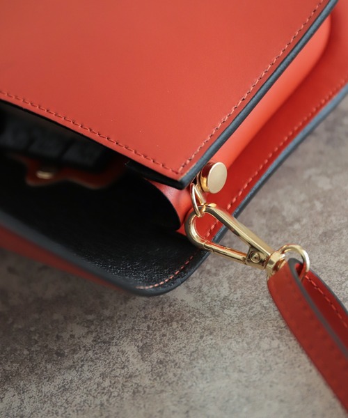 NOMBRE IMPAIR(ノンブルアンペール)の「【Marant】レザーミニポシェット(ショルダーバッグ・レディース・グレー/イエロー/オレンジ/グリーン/ブラック・FREE)」の12枚目の写真
