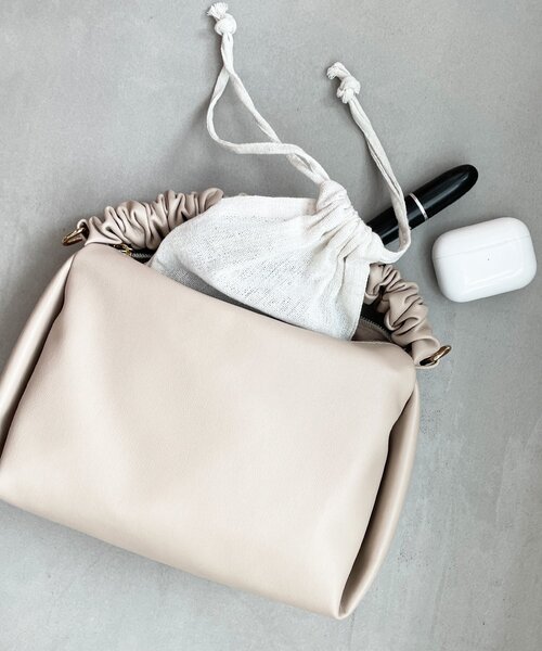 index（インデックス）の「◆ギャザーワンハンドルミニショルダー（ショルダーバッグ・レディース・ブラック/パープル/オフホワイト・00）」の5枚目の写真