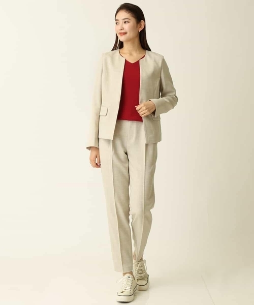 a.v.v(アーヴェヴェ)の「【洗える/セットアップ対応】麻調ツイルキーネックジャケット(ノーカラージャケット・レディース・ネイビー/ベージュ・36/38/40/42/34)」の15枚目の写真