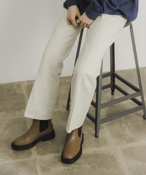 URBAN RESEARCH(アーバンリサーチ)の「サイドゴアブーツ(ブーツ・レディース・ブラック/キャメル・38/39/37)」の6枚目の写真