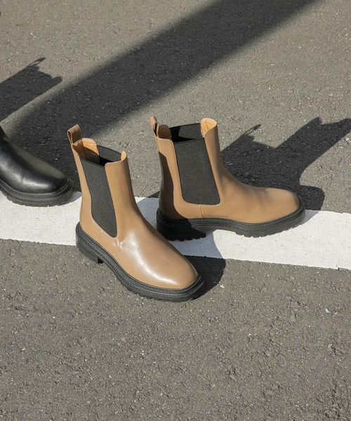 URBAN RESEARCH(アーバンリサーチ)の「サイドゴアブーツ(ブーツ・レディース・ブラック/キャメル・38/39/37)」の14枚目の写真