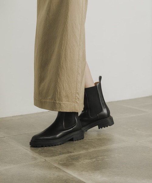 URBAN RESEARCH(アーバンリサーチ)の「サイドゴアブーツ(ブーツ・レディース・ブラック/キャメル・38/39/37)」の17枚目の写真