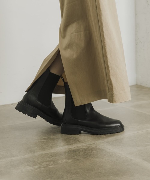 URBAN RESEARCH(アーバンリサーチ)の「サイドゴアブーツ(ブーツ・レディース・ブラック/キャメル・38/39/37)」の11枚目の写真
