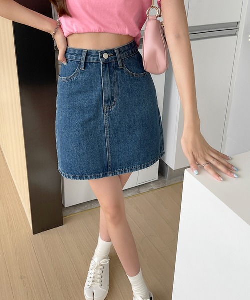 ぶぶ♡MOSCHINO♡テディベアデニムスカート♡24M デニム&白でまとめたもこもこ ガーリーカジュアルが注目の的
