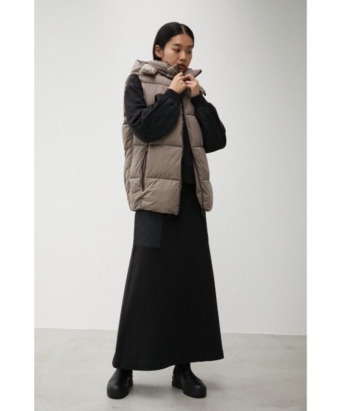 AZUL by moussy（アズールバイマウジー）の「OWEN STRETCH PADDING VEST/オーエンストレッチパディングベスト（ダウンベスト・メンズ・ブラック/ホワイト/ベージュ・MEDIUM/LARGE/SMALL）」の7枚目の写真