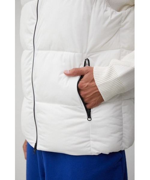 AZUL by moussy（アズールバイマウジー）の「OWEN STRETCH PADDING VEST/オーエンストレッチパディングベスト（ダウンベスト・メンズ・ブラック/ホワイト/ベージュ・MEDIUM/LARGE/SMALL）」の16枚目の写真