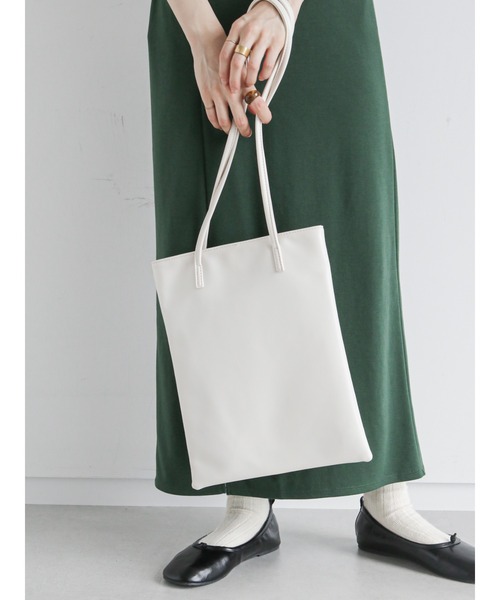 ehka sopo（エヘカソポ）の「センターシームトートバッグ（トートバッグ・レディース・オフホワイト/オレンジ/グリーン・ﾌﾘ-）」の2枚目の写真