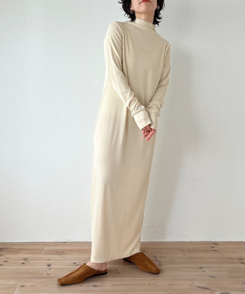 wee9s(ウィークス)の「2way rib one piece / 前後2wayリブワンピース(ワンピース・レディース・アイボリー/ブラック/カーキ/ブラウン・FREE)」の5枚目の写真