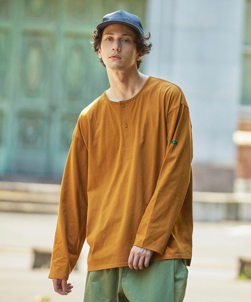 FIDELITY(フィデリティ)の「N/C SLEEPING SHIRT / スリーピングシャツ ロンT(Tシャツ/カットソー・メンズ・ネイビー/マスタード/オフホワイト/チャコール・MEDIUM/LARGE)」の4枚目の写真