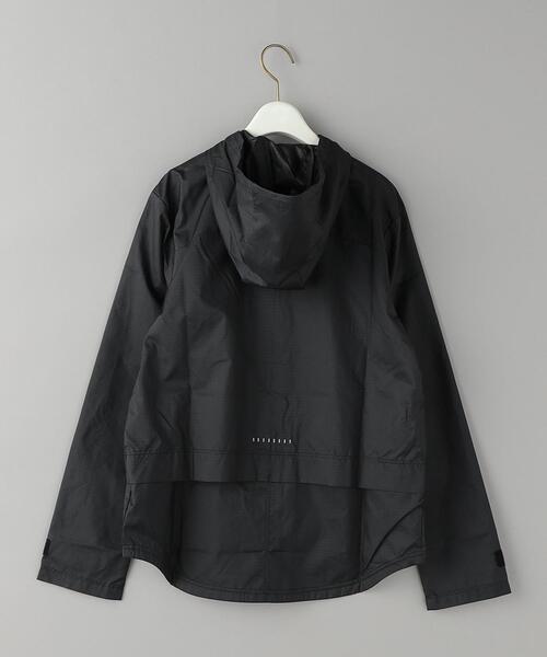 NIKE(ナイキ)の「<NIKE(ナイキ)>エッセンシャル ウィメンズ ランニング ジャケット(その他アウター・レディース・ブラック・M)」の6枚目の写真