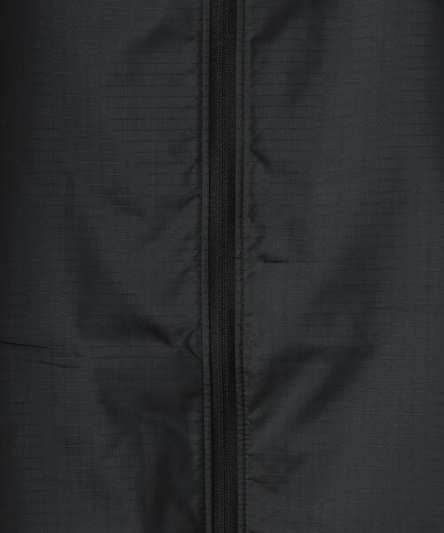 NIKE(ナイキ)の「<NIKE(ナイキ)>エッセンシャル ウィメンズ ランニング ジャケット(その他アウター・レディース・ブラック・M)」の4枚目の写真