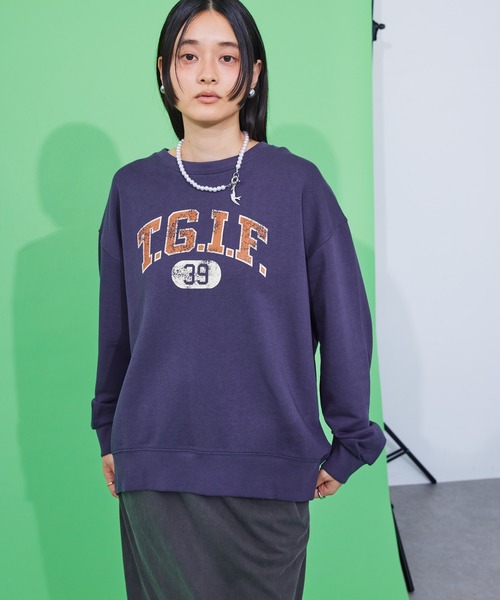 AMERICAN HOLIC（アメリカンホリック）の「ロゴプリント裏毛スウェット①（スウェット・レディース・チャコールグレー/ネイビー/ブラウン/グリーン/オートミール・M/L）」の11枚目の写真