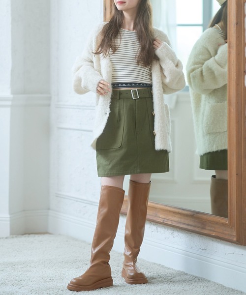 OLIVE des OLIVE（オリーブデオリーブ）の「ニーハイタンク底ブーツ（ブーツ・レディース・キャメル/ブラック・SMALL/MEDIUM/LARGE）」の10枚目の写真