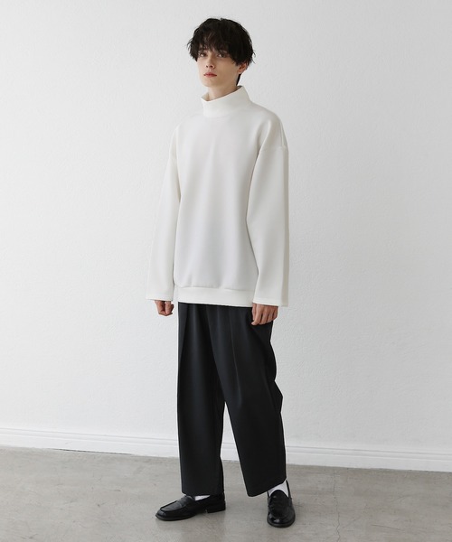 LILL（リル）の「ヘビーポンチハイネック長袖プルオーバー（スウェット・メンズ・チャコール/ホワイト/ワイン/ネイビー/ブラック/ブラウン/ブルーグレー・S/M/L/XL）」の10枚目の写真