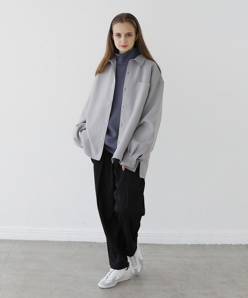 LILL（リル）の「ヘビーポンチハイネック長袖プルオーバー（スウェット・メンズ・チャコール/ホワイト/ワイン/ネイビー/ブラック/ブラウン/ブルーグレー・S/M/L/XL）」の18枚目の写真