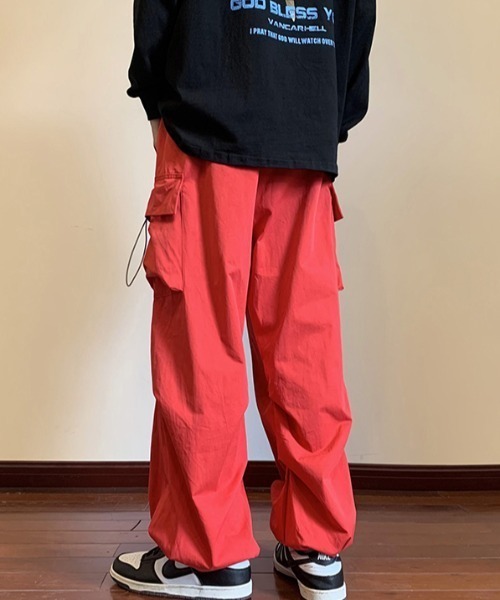 MGV(エムジーヴィー)の「サイドポケットバルーンカーゴパンツ(カーゴパンツ・メンズ・レッド/ブラック/グレー・MEDIUM/LARGE/X-LARGE)」の17枚目の写真