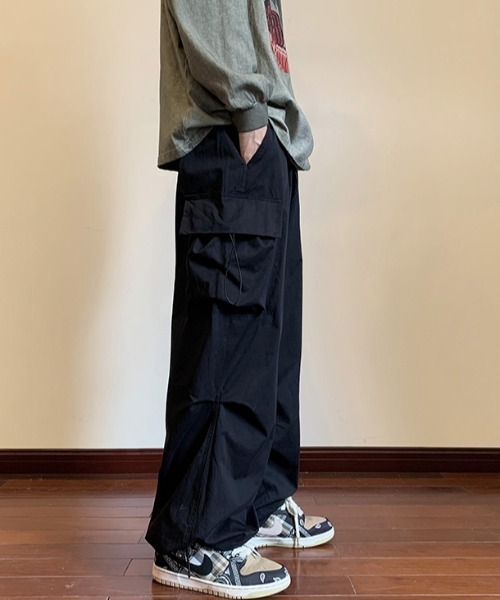 MGV(エムジーヴィー)の「サイドポケットバルーンカーゴパンツ(カーゴパンツ・メンズ・レッド/ブラック/グレー・MEDIUM/LARGE/X-LARGE)」の20枚目の写真