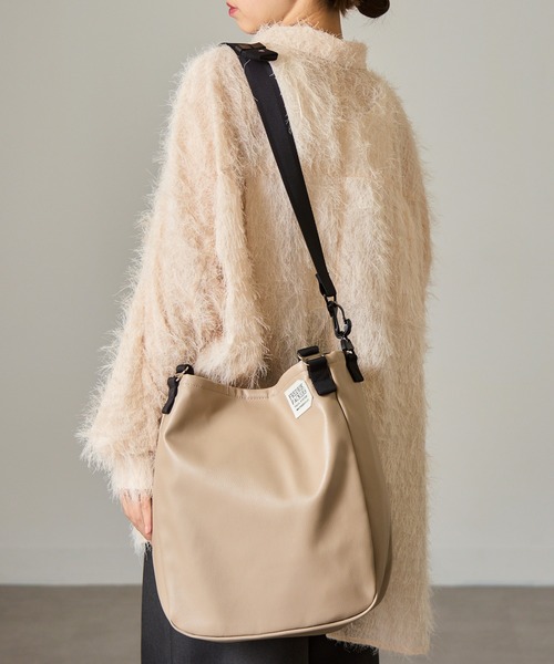 セール】【FREDRIK PACKERS】EC限定 A4ファイル収納可能！MISSION TOTE