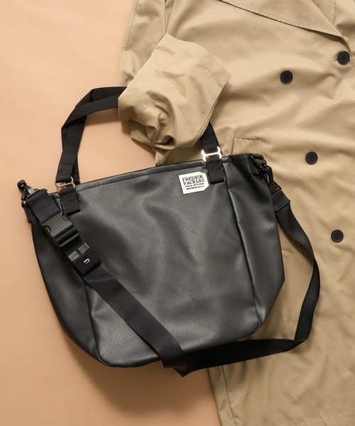 セール】【FREDRIK PACKERS】EC限定 A4ファイル収納可能！MISSION TOTE