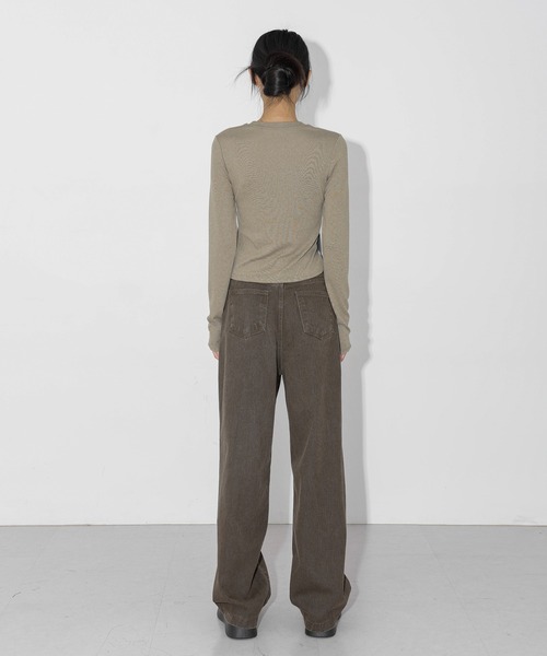 FOLLOWIN(フォロウィン)の「【UNISEX】オールシーズンデイリーカラーワイドコットンパンツ(デニムパンツ・レディース・アイボリー/ブラック/ブラウン/バーガンディー・SMALL/MEDIUM/LARGE)」の7枚目の写真