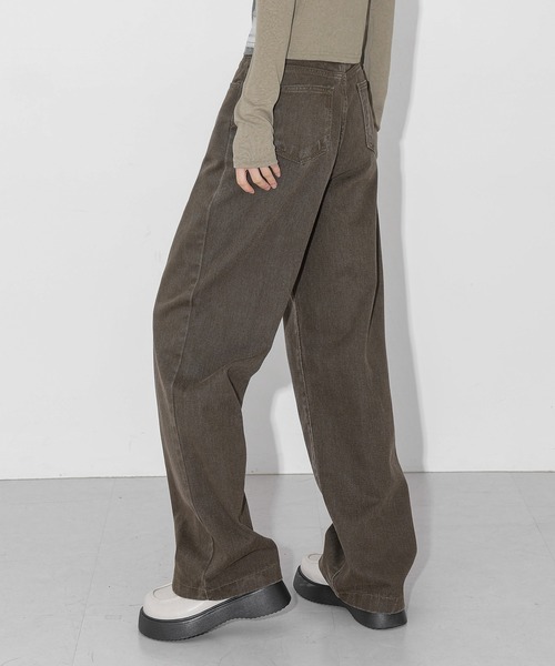 FOLLOWIN(フォロウィン)の「【UNISEX】オールシーズンデイリーカラーワイドコットンパンツ(デニムパンツ・レディース・アイボリー/ブラック/ブラウン/バーガンディー・SMALL/MEDIUM/LARGE)」の11枚目の写真