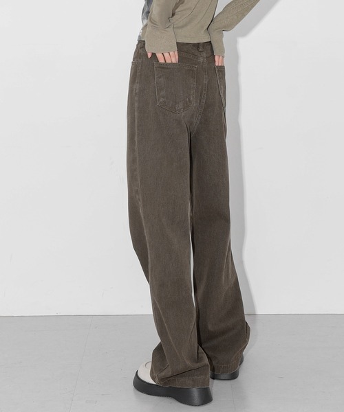 FOLLOWIN(フォロウィン)の「【UNISEX】オールシーズンデイリーカラーワイドコットンパンツ(デニムパンツ・レディース・アイボリー/ブラック/ブラウン/バーガンディー・SMALL/MEDIUM/LARGE)」の14枚目の写真