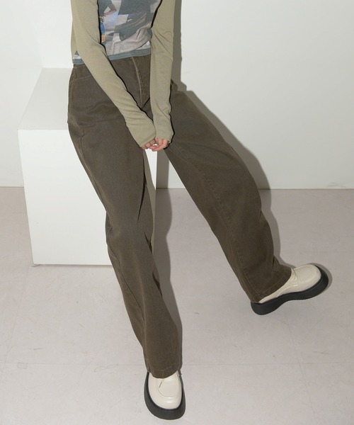FOLLOWIN(フォロウィン)の「【UNISEX】オールシーズンデイリーカラーワイドコットンパンツ(デニムパンツ・レディース・アイボリー/ブラック/ブラウン/バーガンディー・SMALL/MEDIUM/LARGE)」の17枚目の写真