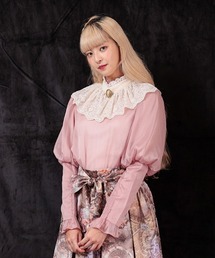 axes femme（アクシーズファム）の「レース襟付シフォンブラウス