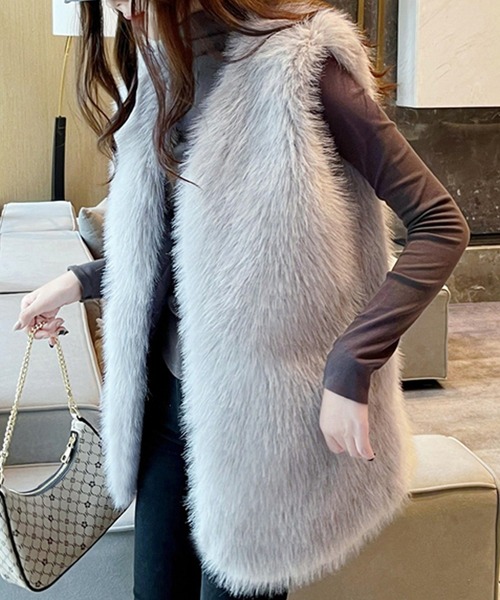 【超超美品】エコファーロングベスト グレー フリーサイズ　ファー セール】エコファーロングベスト（ベスト）｜LAFFMO（ラフモ）の