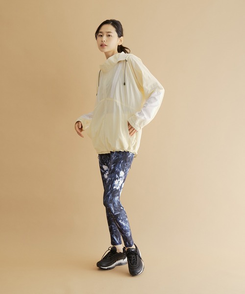 NERGY(ナージー)の「配色ウィンドブレーカー(ブルゾン・レディース・オフホワイト/ブラック/ピンク・FREE)」の18枚目の写真