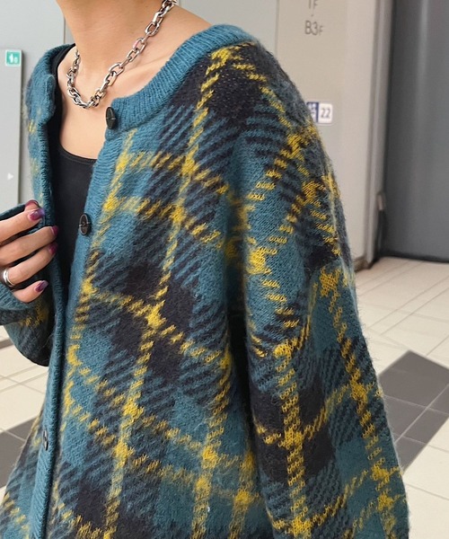 PAGEBOY（ページボーイ）の「シャギーチェックカーディガン（カーディガン/ボレロ・レディース・ブラック/イエロー系その他/ターコイズブルー系・FREE）」の6枚目の写真