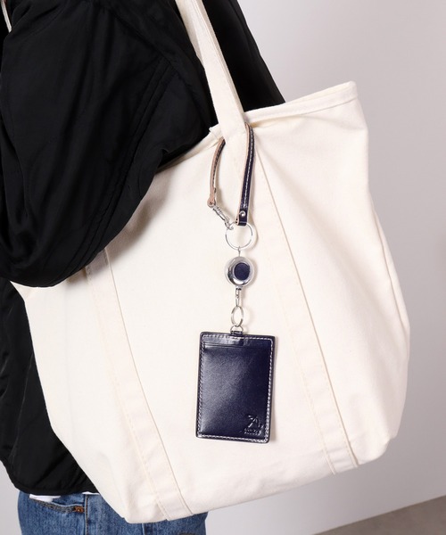 Arnold Palmer（アーノルドパーマー）の「アーノルドパーマー カラフル リールキーリールキー付きパスケース（パスケース・メンズ・ダークブラウン/ブラウン/レッド/グリーン/パープル/オレンジ/イエロー/ブラック/ネイビー・FREE）」の6枚目の写真