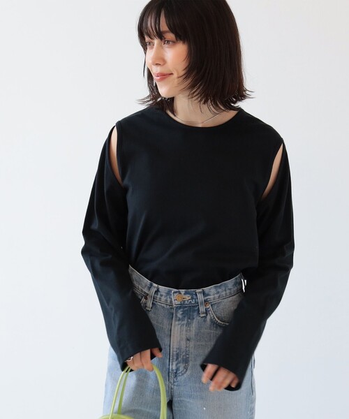 Ray BEAMS(レイビームス)の「Ray BEAMS / アームスリット ロングスリーブ Tシャツ(Tシャツ/カットソー・レディース・ブラック/ホワイト・ONE SIZE)」の7枚目の写真